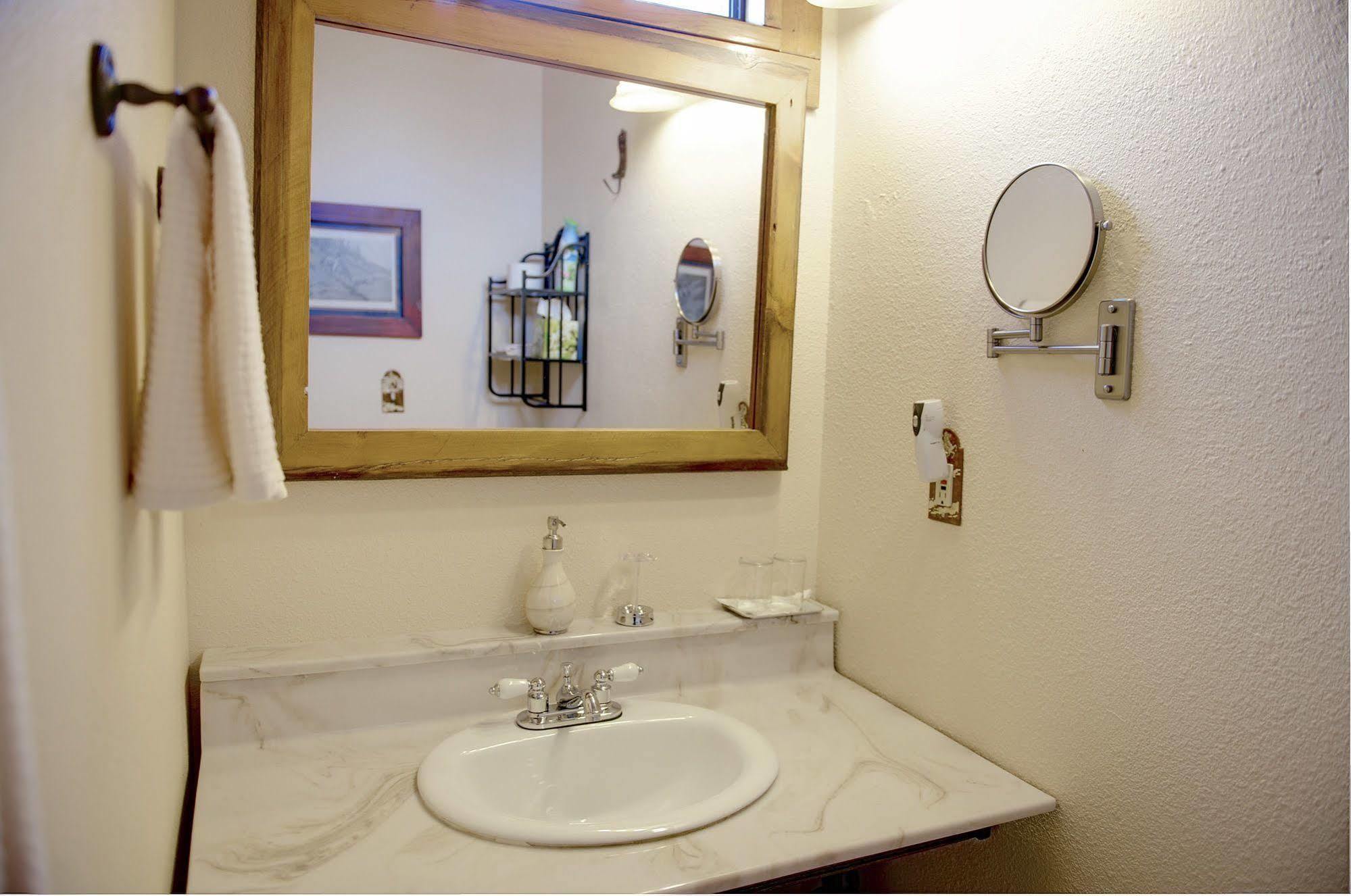 Grand Canyon Bed And Breakfast Williams Extérieur photo
